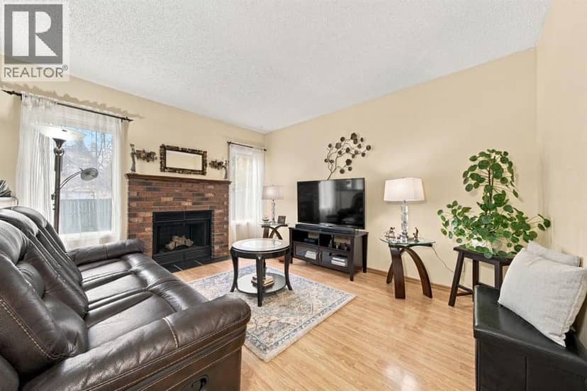 120 Millrise Close SW — photo 15 of 40