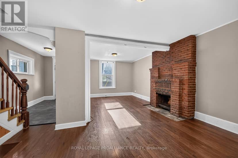 22 Abbott Street, Brockville, photo 7