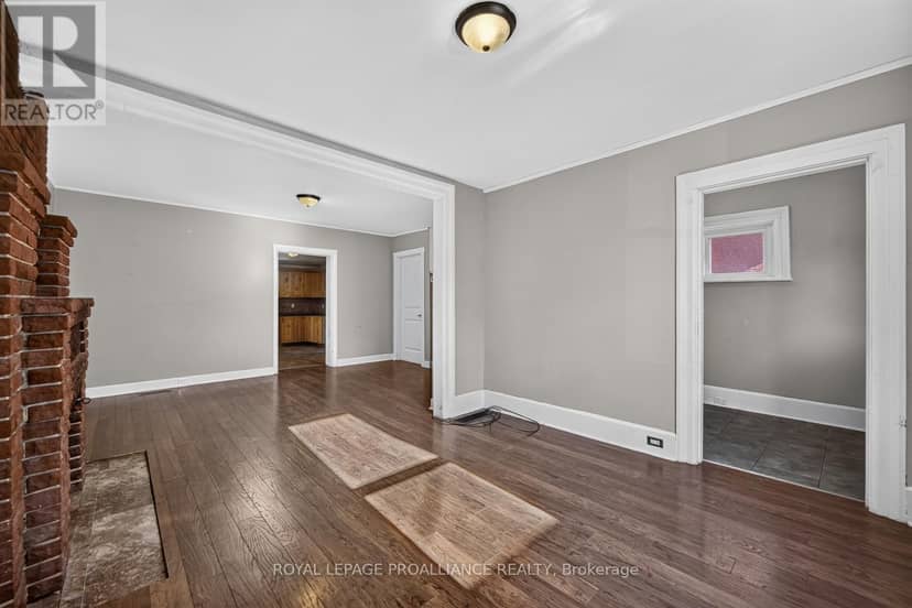 22 Abbott Street, Brockville, photo 8