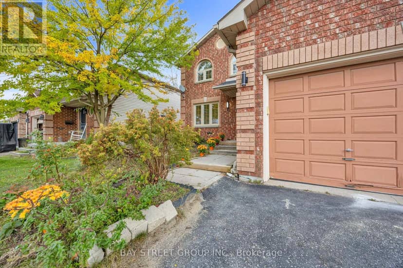 13 Irish Lane, Barrie, photo 2