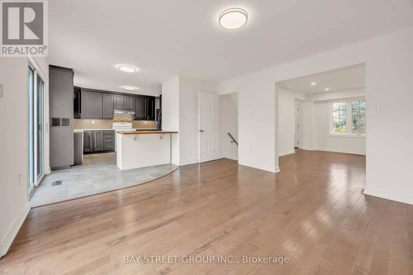 13 Irish Lane, Barrie, photo 8
