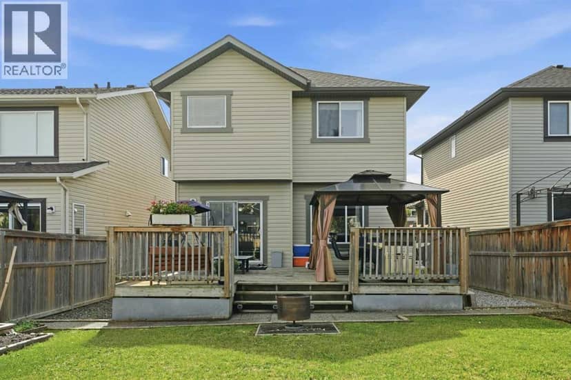 139 New Brighton Close SE — photo 38 of 40