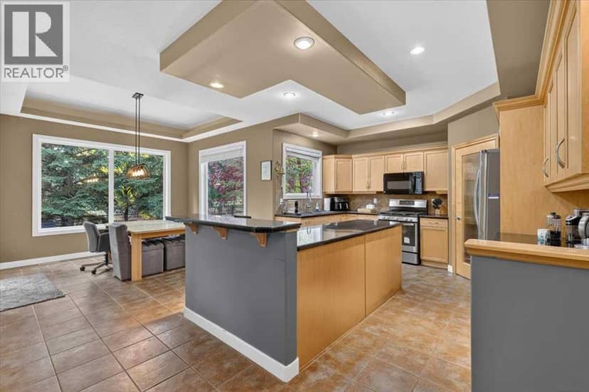 13 Heritage Lake Boulevard, Heritage Pointe, photo 2