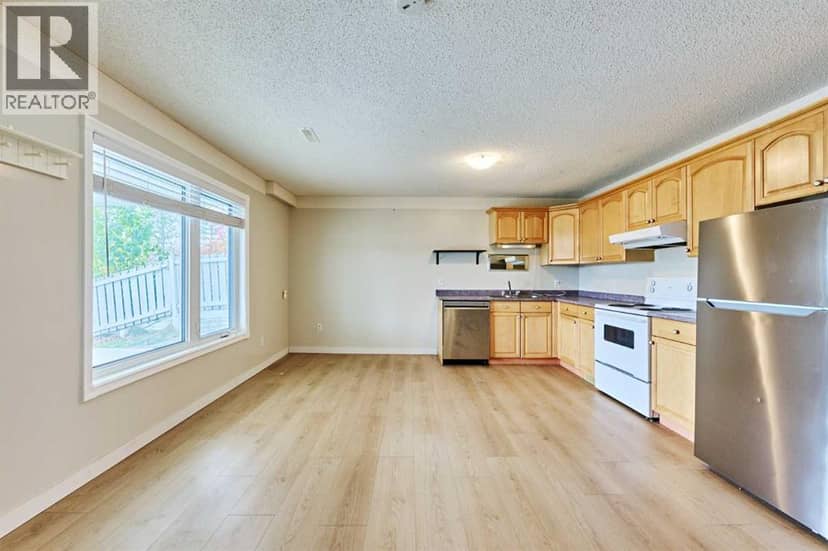 65 Somerglen Park SW — photo 38 of 40
