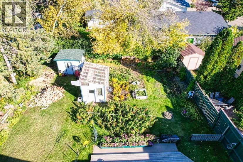 416 11 Avenue N, Three Hills, photo 2