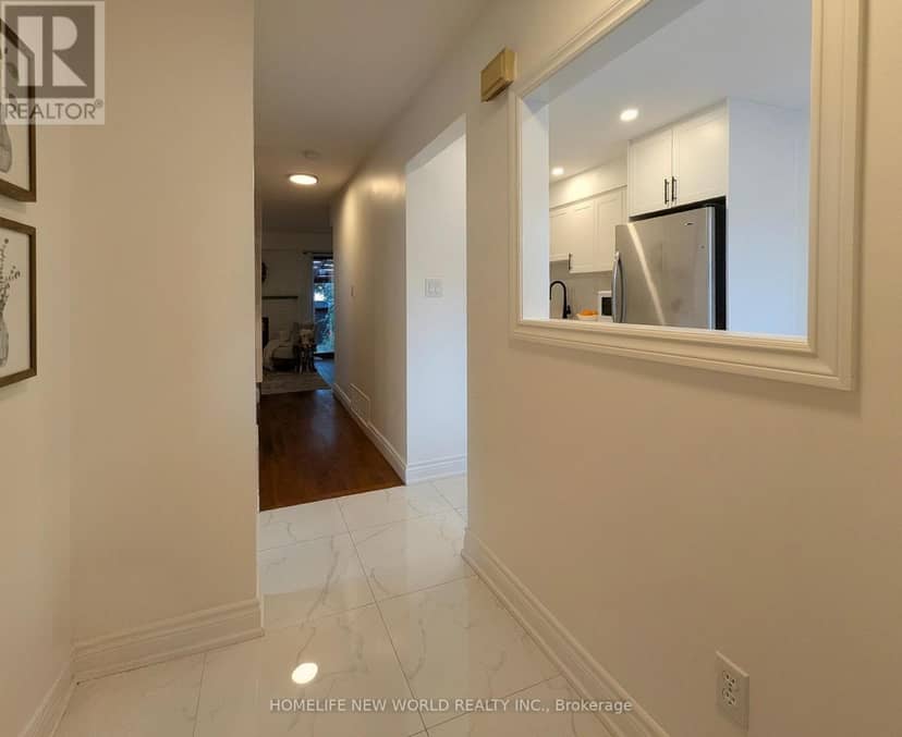 60 James Park Square, Toronto, photo 3