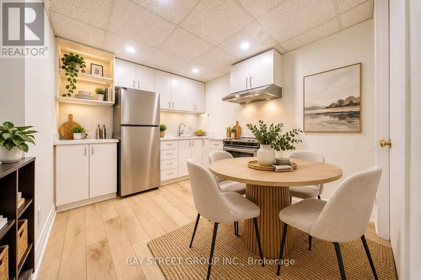 936 Scarborough Golf Clu Road — photo 33 of 39