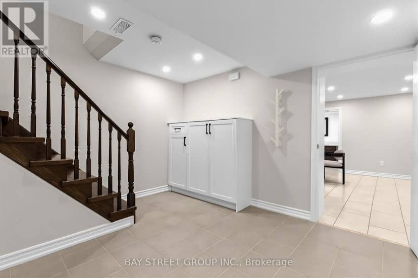 8 Amethyst Road — photo 16 of 30