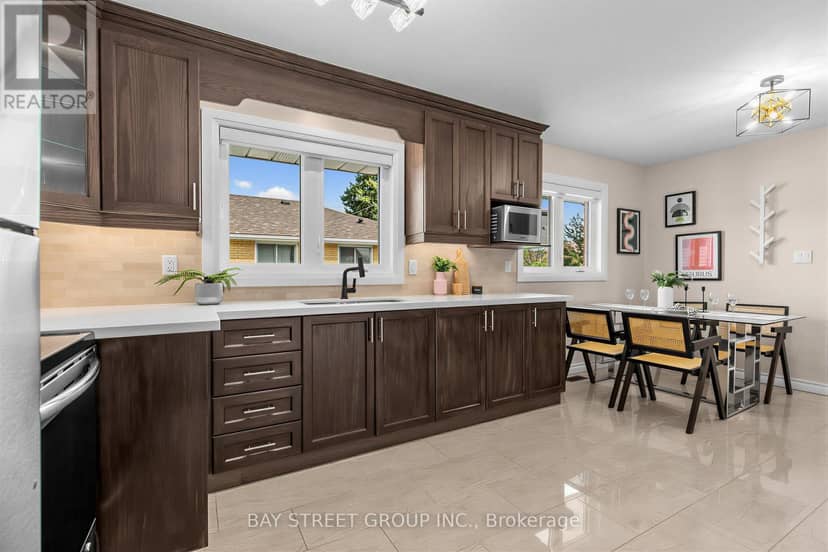 8 Amethyst Road — photo 9 of 30