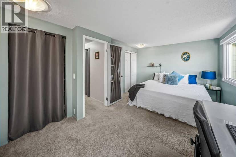 54, 1845 Lysander Crescent SE — photo 25 of 40