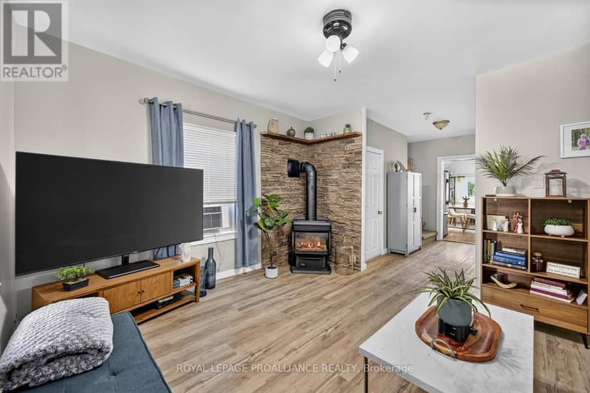 83 Louis Street, Brockville, photo 5