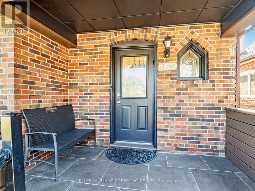 163 Lambton Avenue, Toronto, photo 3