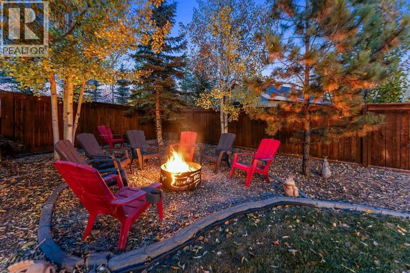 41 Cranbrook Place SE — photo 14 of 40