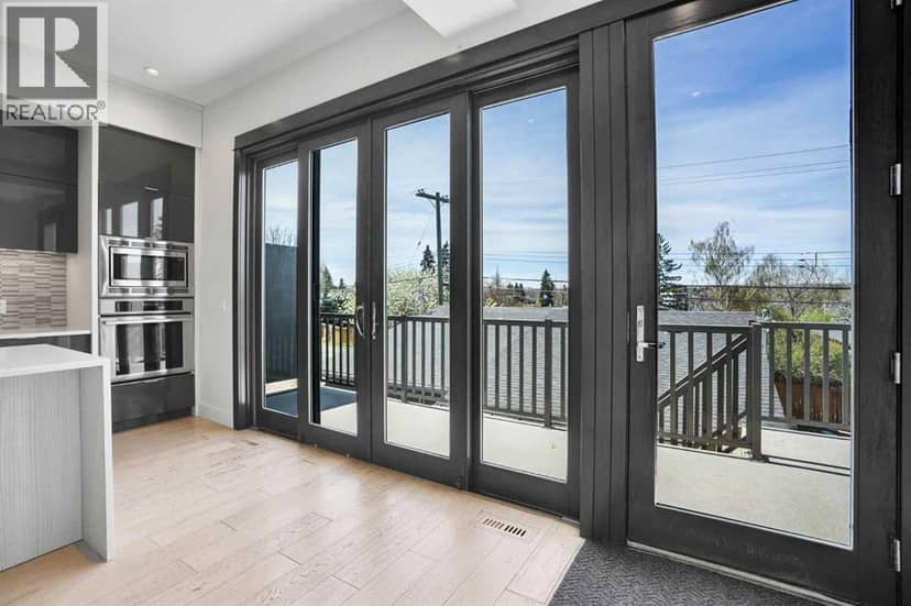 2505 21 Street SW — photo 18 of 40