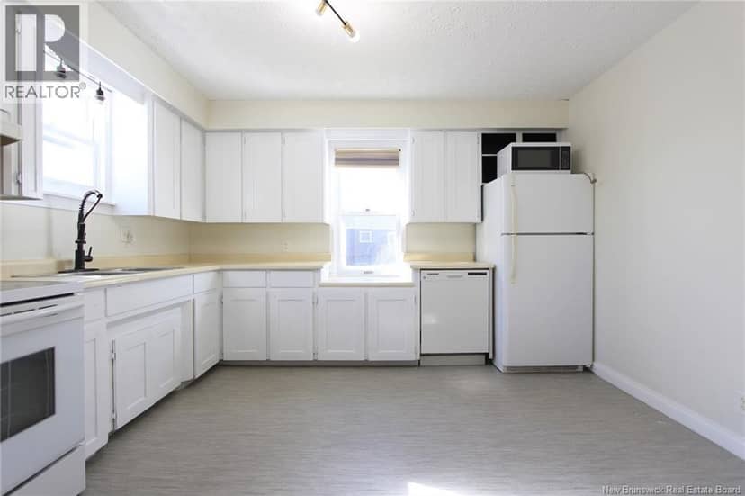 203 McNeill Avenue, Fredericton, photo 5