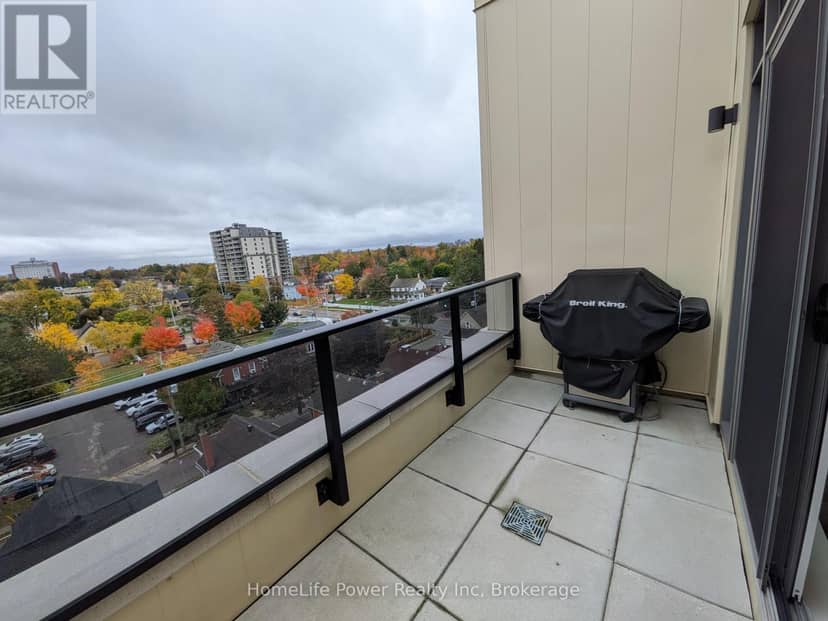 608 - 399 Queen Street S — photo 14 of 26