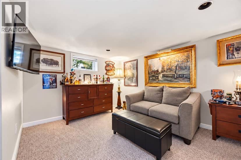 139 Gordon STREET — photo 25 of 39