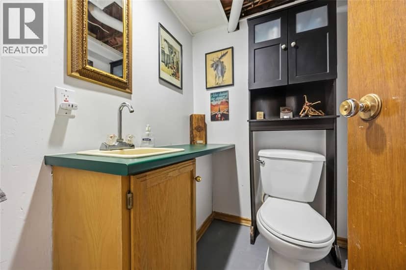 139 Gordon STREET — photo 26 of 39