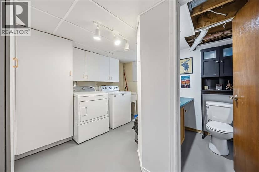139 Gordon STREET — photo 27 of 39
