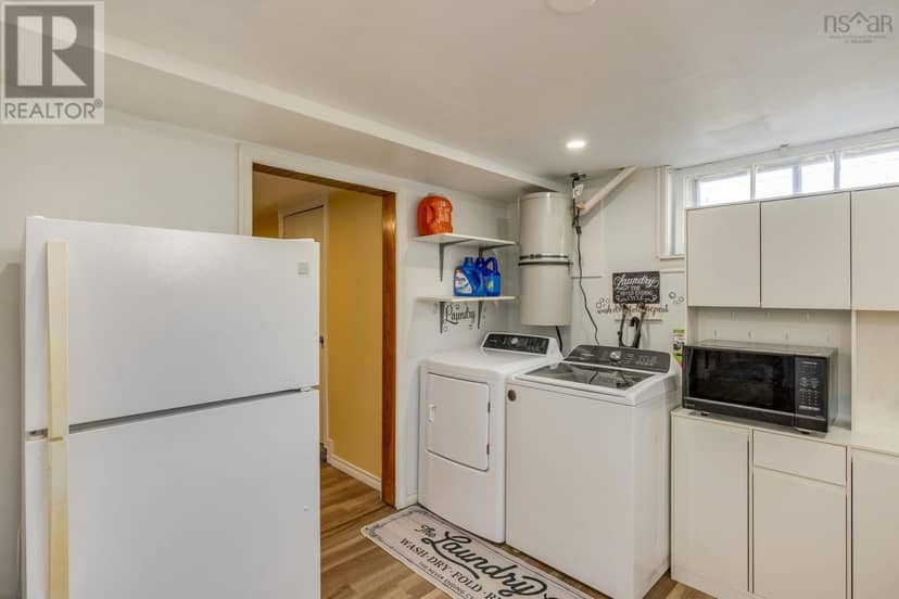 148 Maple Avenue — photo 32 of 40