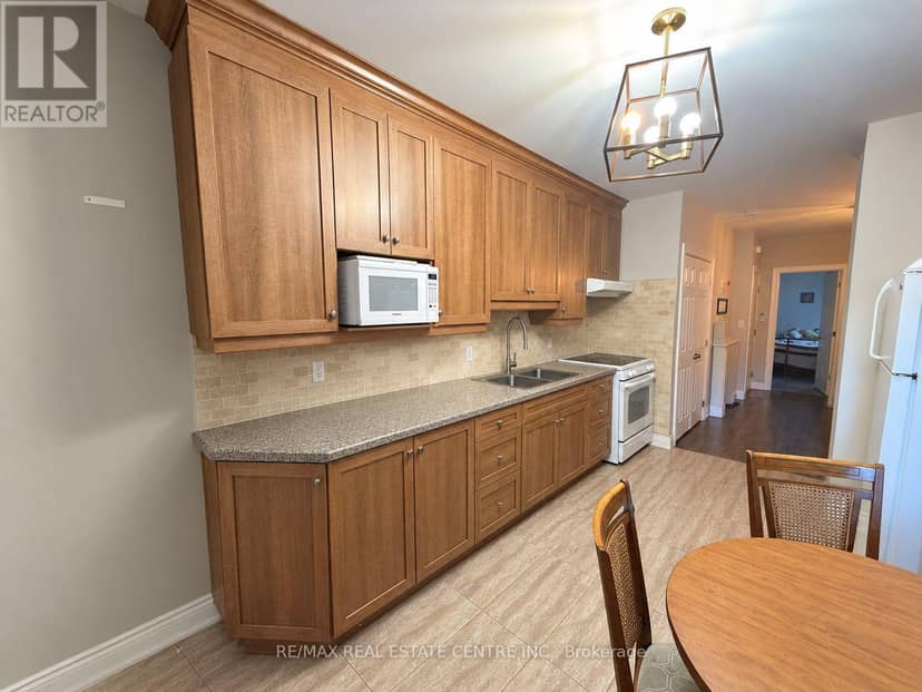 200 Roxton Road, Toronto, photo 4