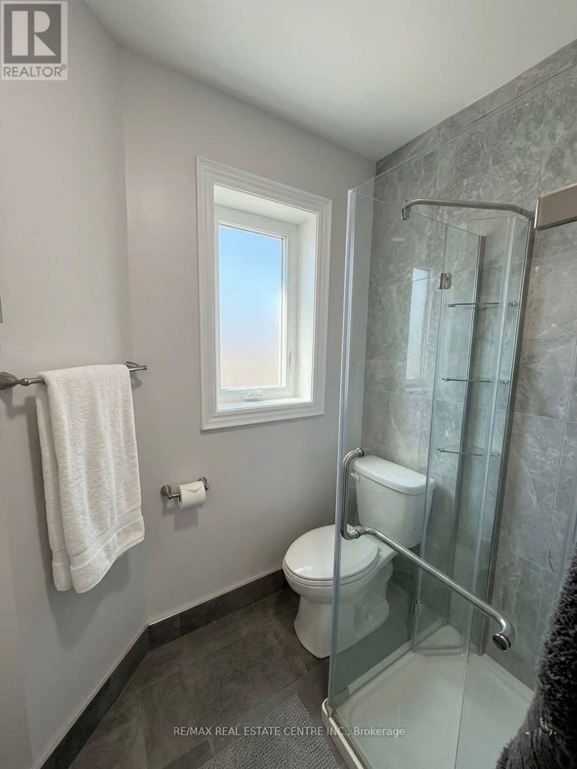 200 Roxton Road — photo 10 of 22