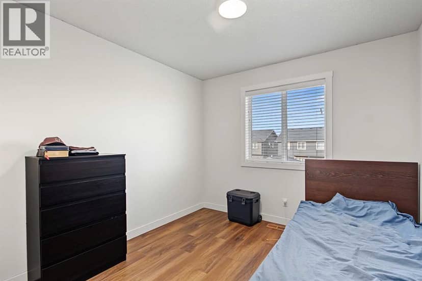29 Midgrove Lane SW — photo 24 of 33