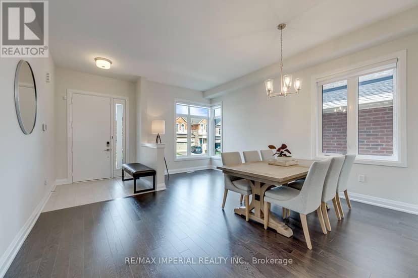 4044 Channing Crescent — photo 11 of 40