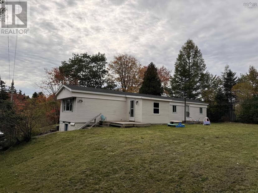 2987 St Margarets Bay Road — photo 24 of 39