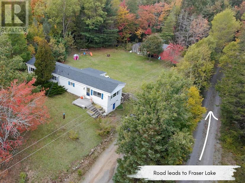 2987 St Margarets Bay Road — photo 35 of 39