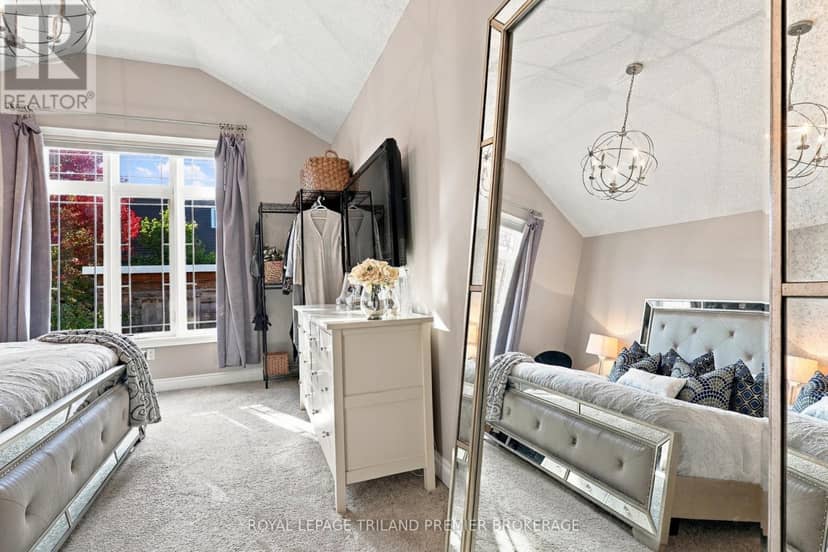 745 Kleinburg Drive — photo 19 of 40