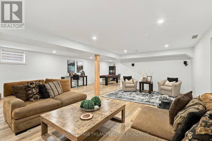 745 Kleinburg Drive — photo 33 of 40