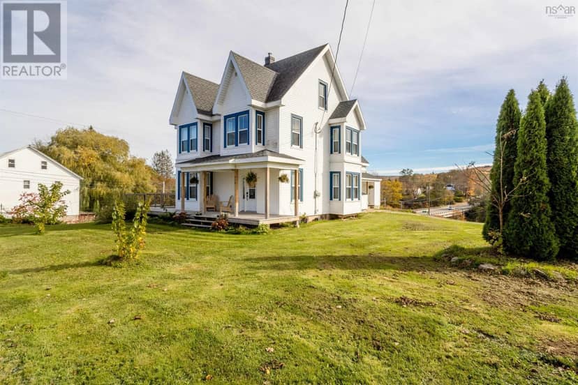 13 Lawrencetown Lane, Lawrencetown, photo 2