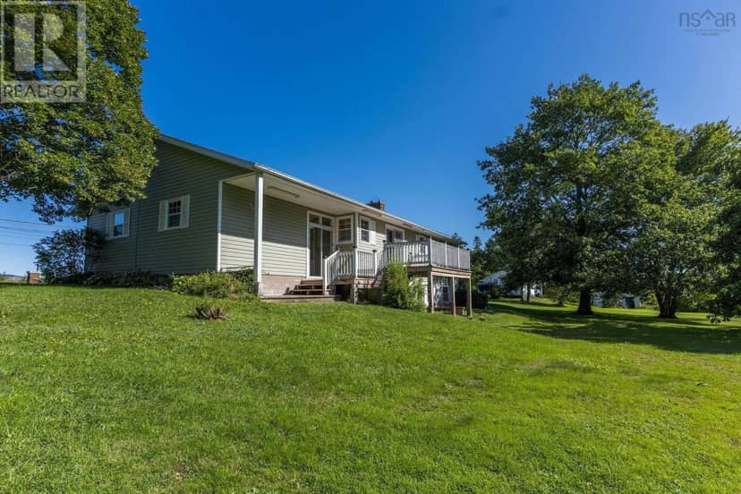 9520 Highway 1 — photo 2 of 40