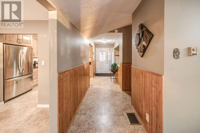 79 Gilbert Street — photo 18 of 40