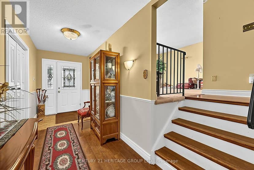 171 Lee Avenue, Bradford West Gwillimbury, photo 8