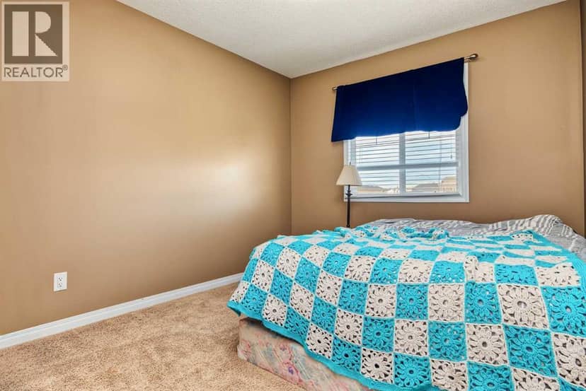 8505 102A Avenue — photo 19 of 21