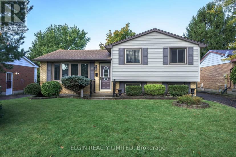 6 Aldborough Avenue, St. Thomas, photo 2