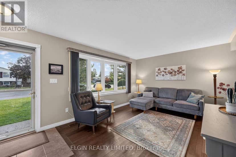 6 Aldborough Avenue, St. Thomas, photo 4