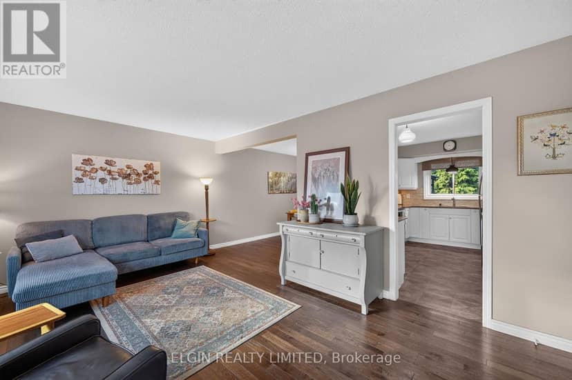 6 Aldborough Avenue, St. Thomas, photo 7