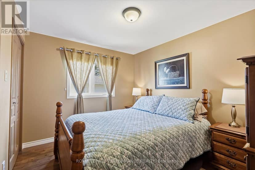 2204 Bay Road — photo 12 of 27