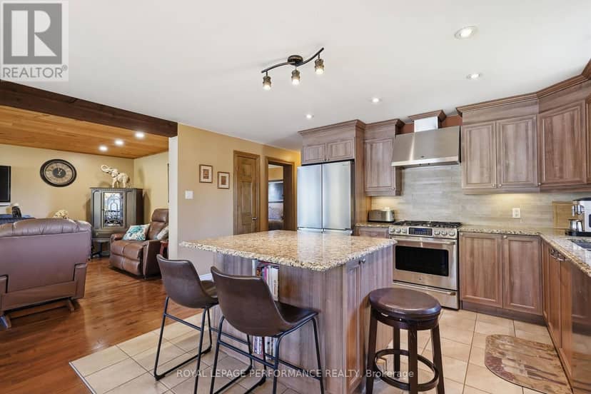 2204 Bay Road, Champlain, photo 7