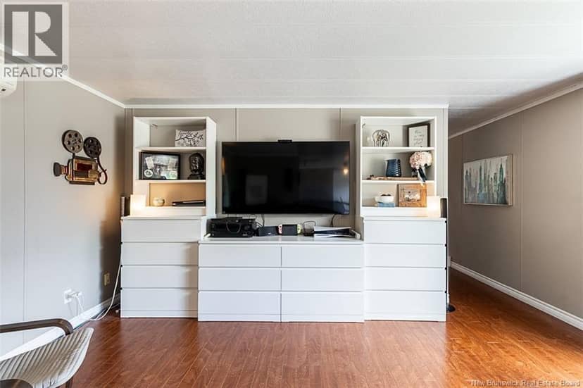 6 Lausanne Street — photo 19 of 37
