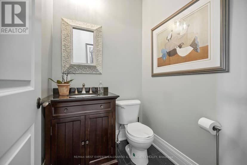 5840 Tenth Line — photo 28 of 40