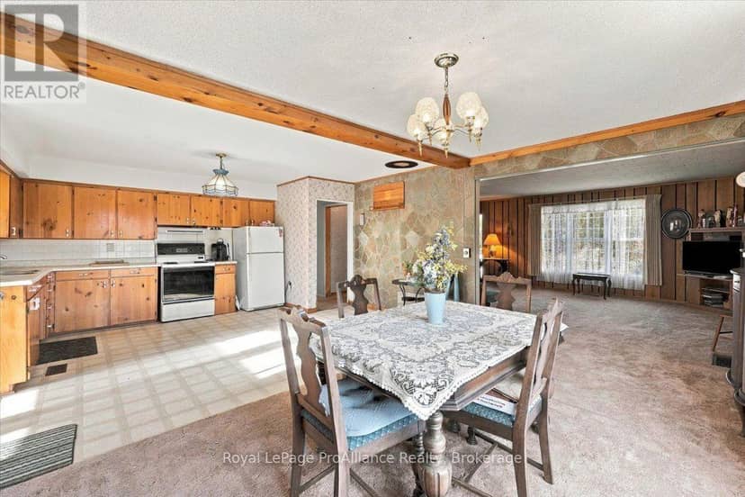 2096 Hollowview Road — photo 14 of 32