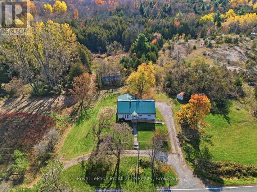 2096 Hollowview Road, Centre Hastings, photo 2
