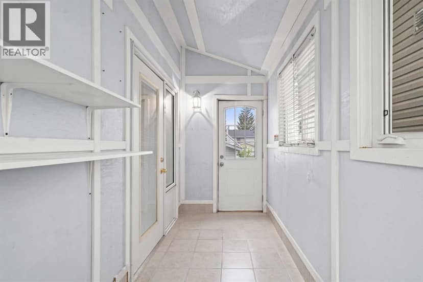 107 Tararidge Close NE — photo 17 of 38