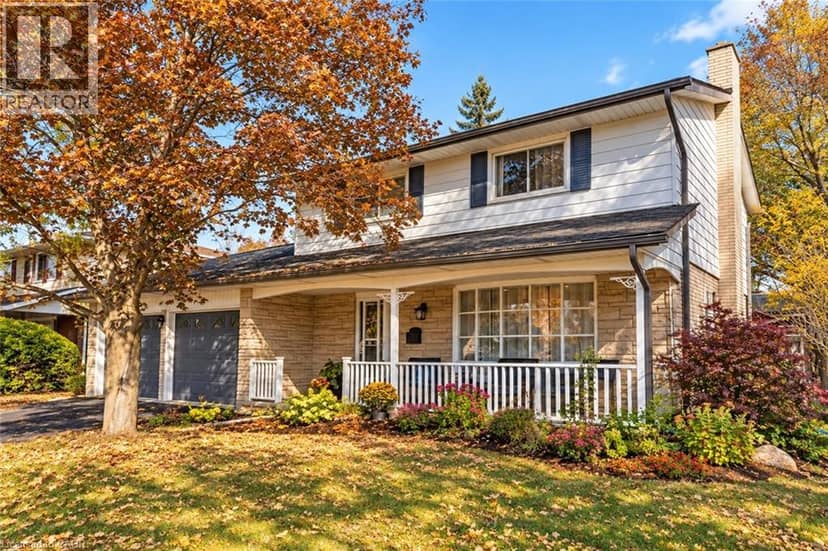 47 EASTWOOD Drive, Kitchener, photo 2