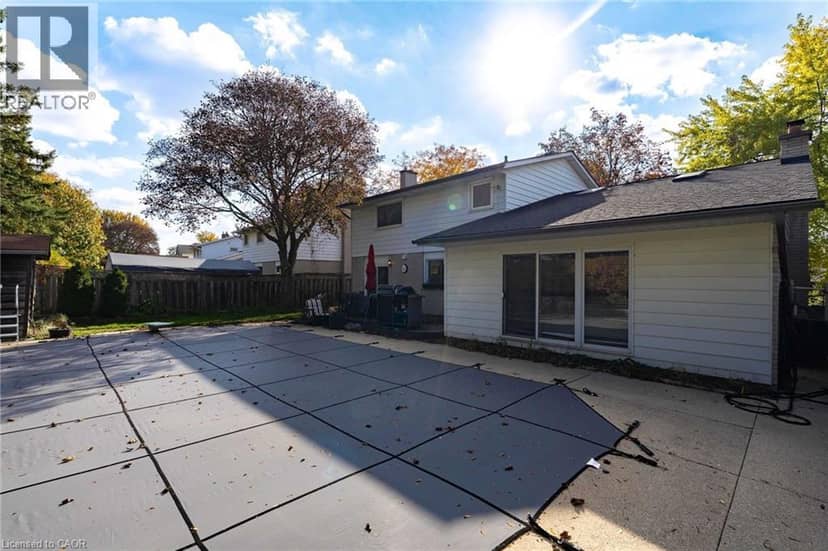47 EASTWOOD Drive — photo 32 of 38