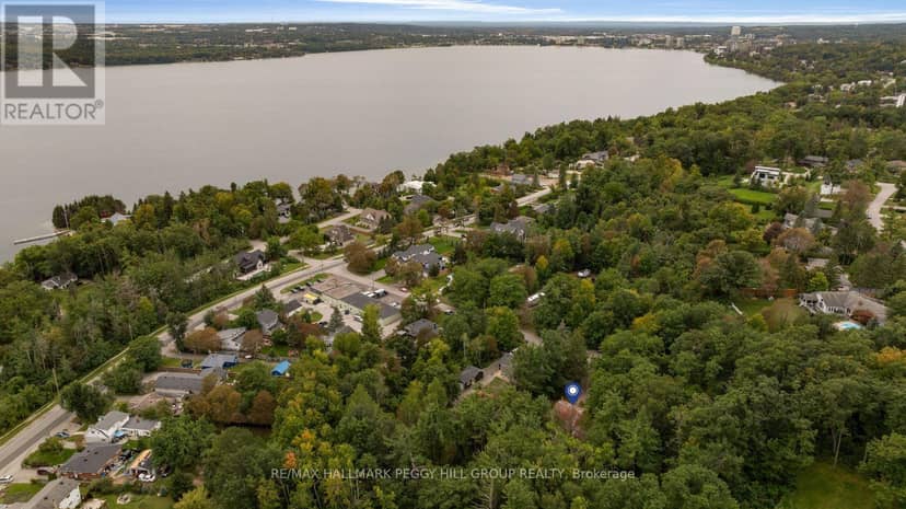 11 Colborne Street, Oro-Medonte, photo 2